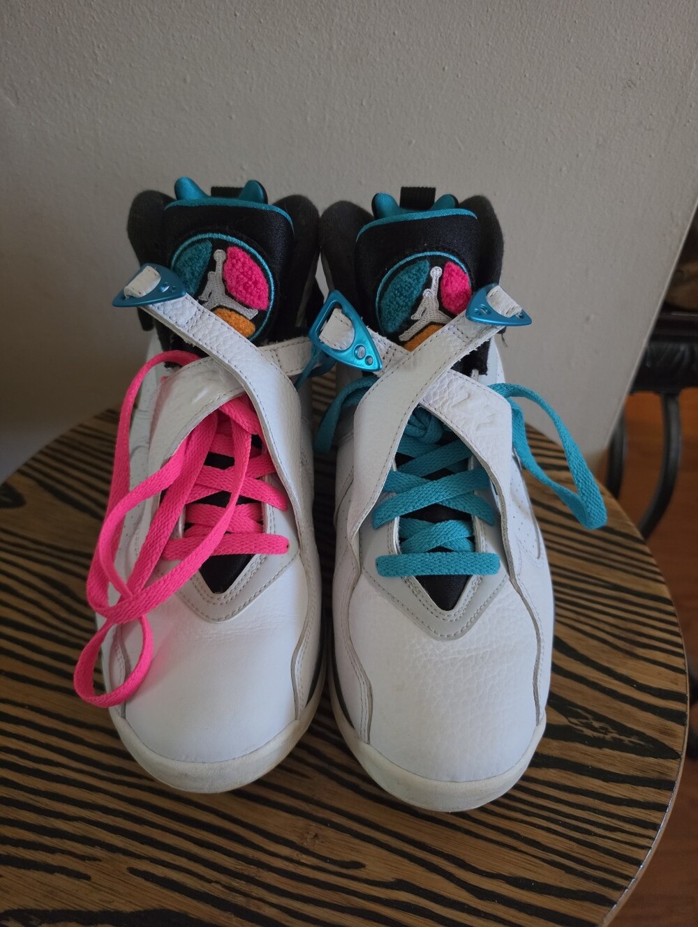Air Jordan 8 Retro 'South Beach' sneakers